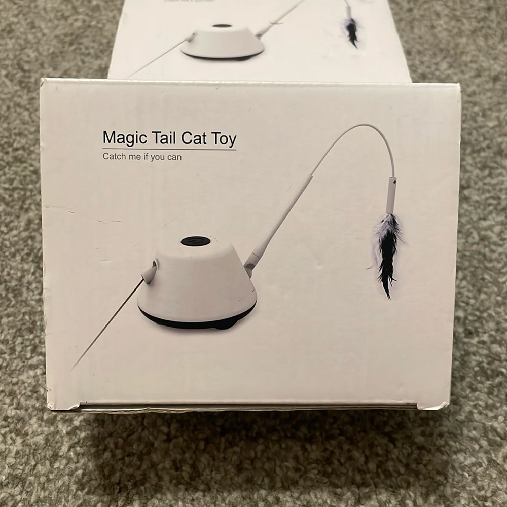 Magic Tail Cat Toy - Rechargable!